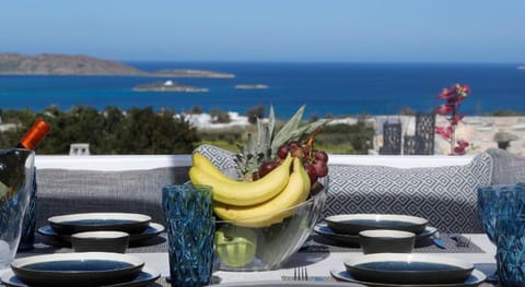 Angels Estate Precious Villas Hotel in Paros, Greece