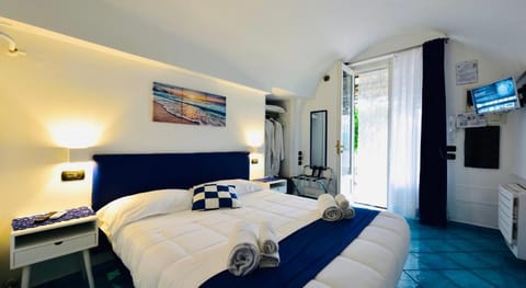 Eden Holiday Apartment Hotel in Minori