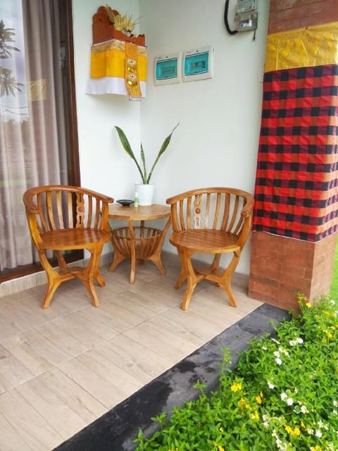 Tamiu Guesthouse at Desa Wisata Keramas Near Keramas Surf Beach Bed and Breakfast in Blahbatuh