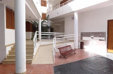 Second Line Beach, Very Clean, Fast Wifi Apartment in Marina Baixa