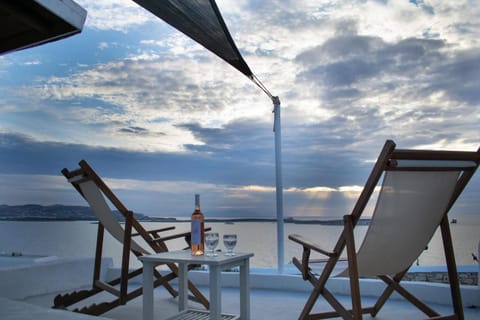 Holiday sunseet Villa above the beach Vacation rental in Paros, Greece