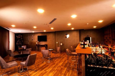 MAJURA HOTEL BUSINESS Hotel in Izmir