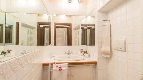 MULINO DELLA QUERCIA 2&1, Emma Villas Villa in Umbria