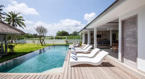 Villa Mata Hari is a sumptuous brand new villa Villa in Mengwi