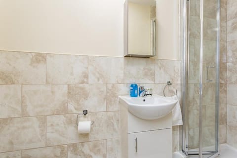 St Mary's - Modern Central Huge Studio Apartments Apartment in Southampton