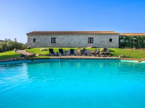 d Pietraia 13B Trilo Apartment in Sardinia