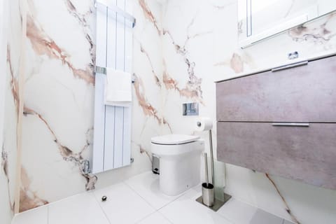 The Halfway House Inn Bed and Breakfast in Leeds