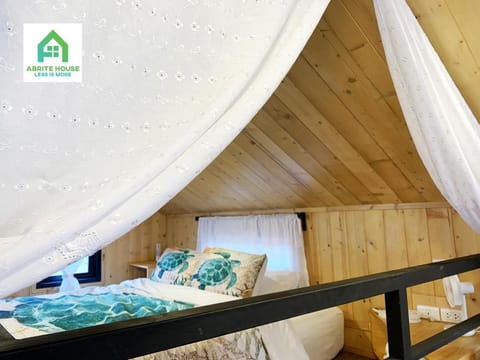 Tiny house on Koh Lanta only 2 minutes walk to the beach Vacation rental in Sala Dan