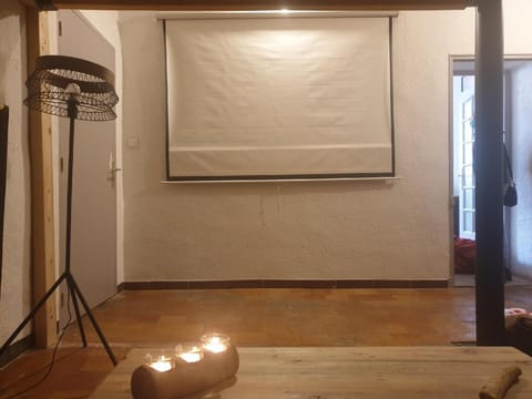 Charmant appartement cœur village provençal Apartment in Lambesc