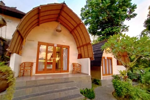 Uma Manyar Sunset Villa Lodge in Sukawati