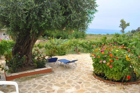 Holiday House Angelos A on Agios Gordios Beach Vacation rental in Saint Gordios beach
