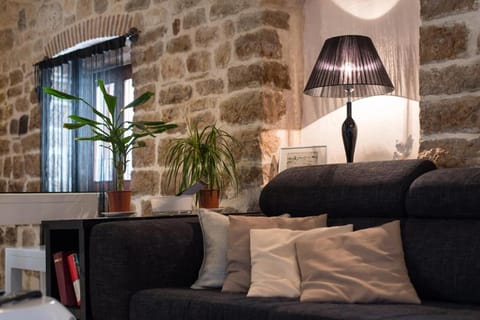 Apartment Capo Old Town- Parking-Restaurant Apartment in Trogir