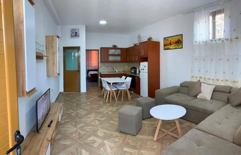 Villa Kappa + Parking Villa in Ksamil