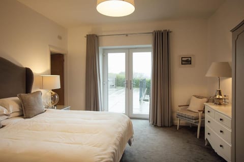 The Hawthorns - Large Luxury Cottage, Hot Tub, Sea Views Vacation rental in Saundersfoot