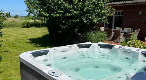 Wohlfühlvilla Garding Vacation rental in Nordfriesland