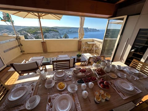 Entre Ciel et Mer hotel Vacation rental in Bonifacio