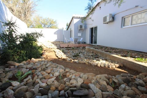 Karoo Nest - Calitzdorp Bed and Breakfast in Western Cape