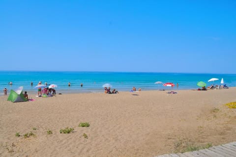 Corfu Beachfront holiday Houses Yannis on Agios Gordios beach Vacation rental in Saint Gordios beach