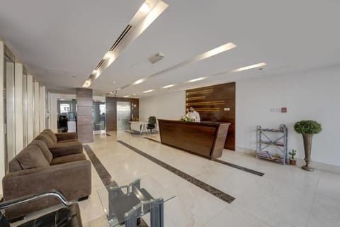 Home Away Holiday Homes Hotel in Dubai