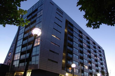 Quay Apartments @ Salford Quays Hotel in Salford