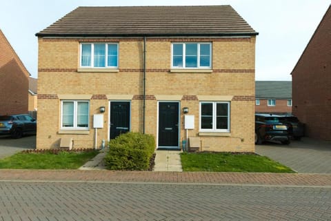 KVM - Thorpe House Apartment in Huntingdonshire District