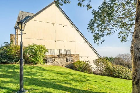 Pochin House Collections Apartment in Saint Austell