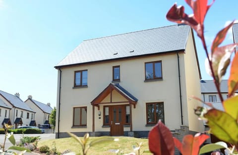 Coppins Park - Dog Friendly, Peaceful Location Country House in Saundersfoot