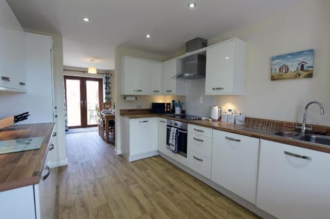 Coppins Park - Dog Friendly, Peaceful Location Country House in Saundersfoot