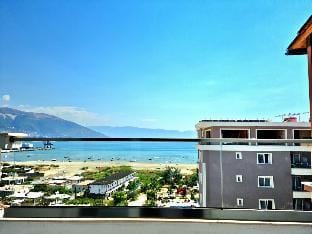 Marina View APT. by Perandori Apartment in Vlorë