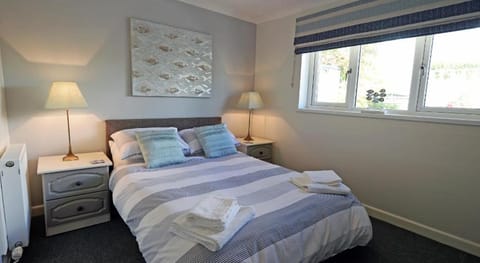 Valley Retreat - Peaceful Cottage, Walk to Beach Country House in Saundersfoot