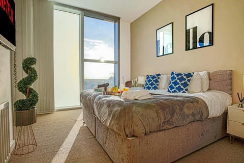 Chelsea Apartment #85- City Centre - Free Parking Apartment in Milton Keynes
