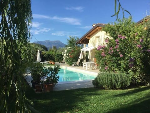 Balay Famiglia: The Perfect Oasis in Lago di Garda Apartment in Manerba del Garda