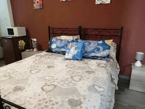 Stanza privatissima in casa di corte a Omegna Apartment in Omegna