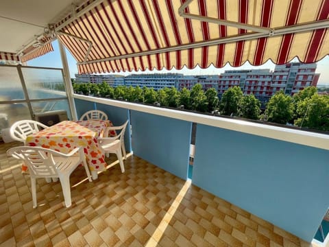 One-bedroom flat with shared pool Apartment in Porto Santa Margherita