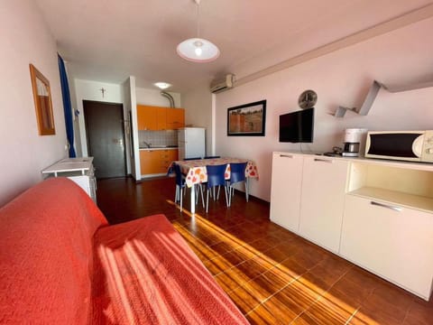 One-bedroom flat with shared pool Apartment in Porto Santa Margherita