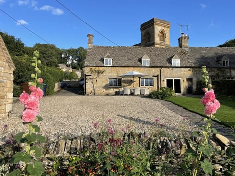 Charming Cotswold Stone Cottage in Snowshill, near Broadway Vacation rental in Wychavon District