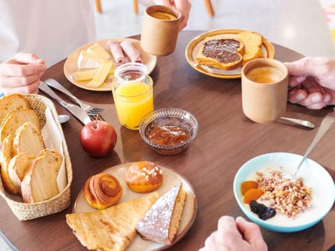 greet Hotel Rennes Pace Hotel in Brittany