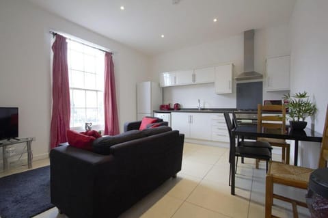 Heritage Place by Select SA 2 Bedroom Apartment in Reading