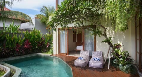 Anandathu Villas - Tropical Pool Villa in Canggu Hotel in North Kuta