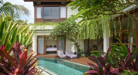 Anandathu Villas - Tropical Pool Villa in Canggu Hotel in North Kuta