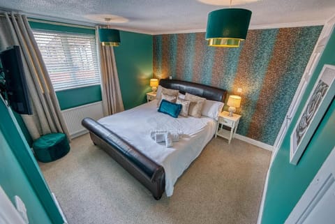 CAPRI 13 SA- Contemporary 2bed house*Near M1 & Uni Vacation rental in Loughborough