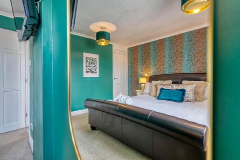 CAPRI 13 SA- Contemporary 2bed house*Near M1 & Uni Vacation rental in Loughborough