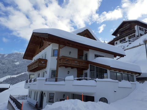 Apartment in Hochgallmigg near Ski Lift Apartment in Tyrol