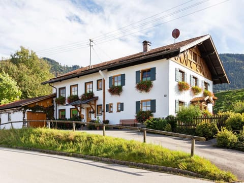 Alpenapartment mit Garten Apartment in Schwangau