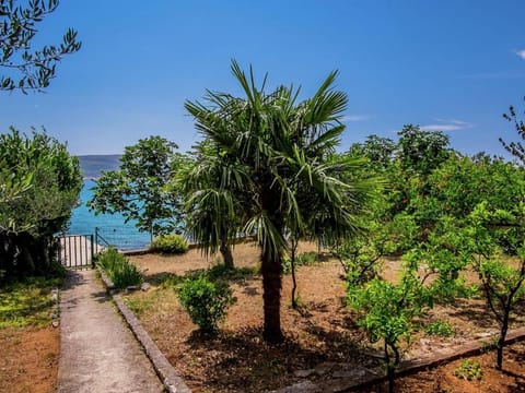 Awesome apartment in Zadarska županija w/  Apartment in Seline