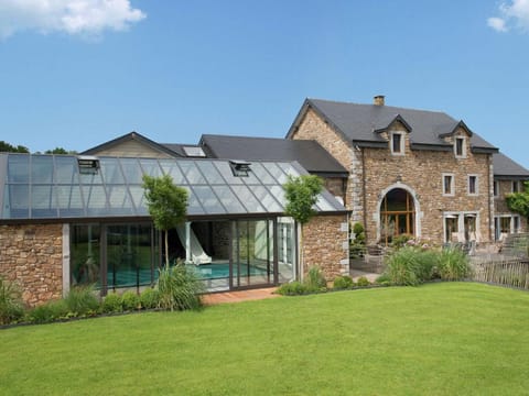 Luxury Spa Retreat in Theux Vacation rental in Wallonia, Belgium