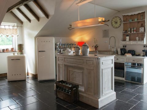 Luxury Spa Retreat in Theux Vacation rental in Wallonia, Belgium