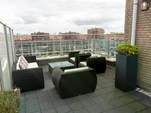Luxury penthouse with roof terrace Apartment in The Hague