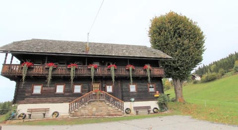 Farmhouse in Fresach near Ski Slopes Vacation rental in Carinthia, Austria