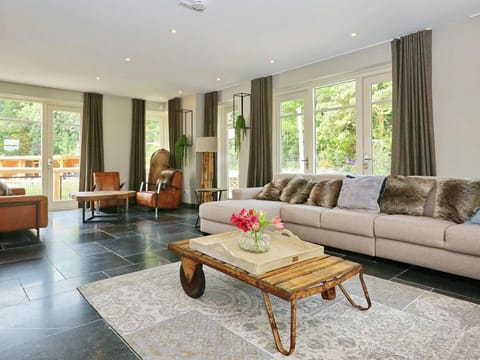 Holiday Home with bubble bath in Noordwijk Vacation rental in Noordwijkerhout